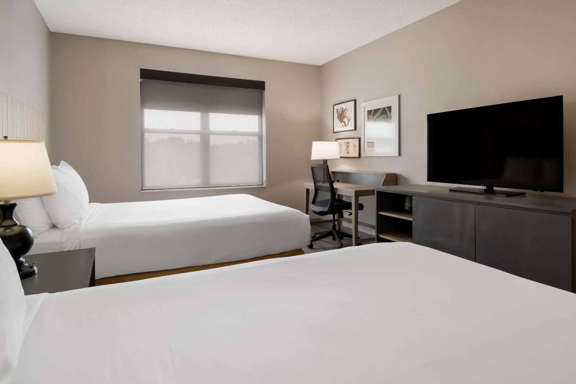 Inn Country & By Radisson, Northeast - Hershey 3*